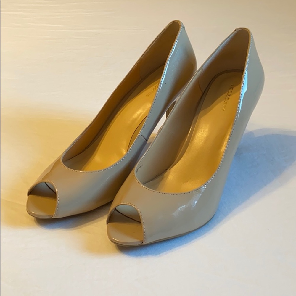 Liz Claiborne Peep-Toe Heels (Size 9)
